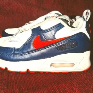 Little boys size 11.5 Nike Air Max